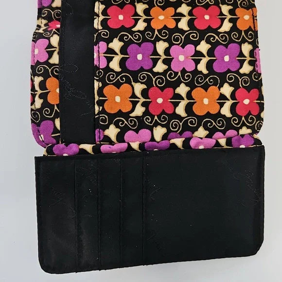 Vera Bradley Multicolored Wallett - Picture 4 of 9